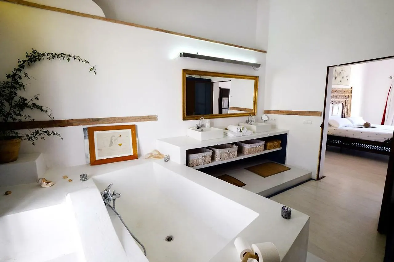 La Casa De La Luz. Artisthome Almodovar del Rio