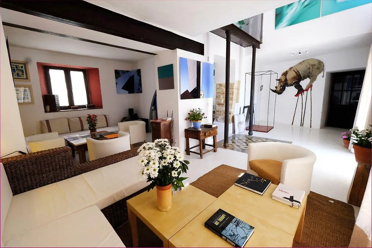 La Casa De La Luz. Artisthome contacts
